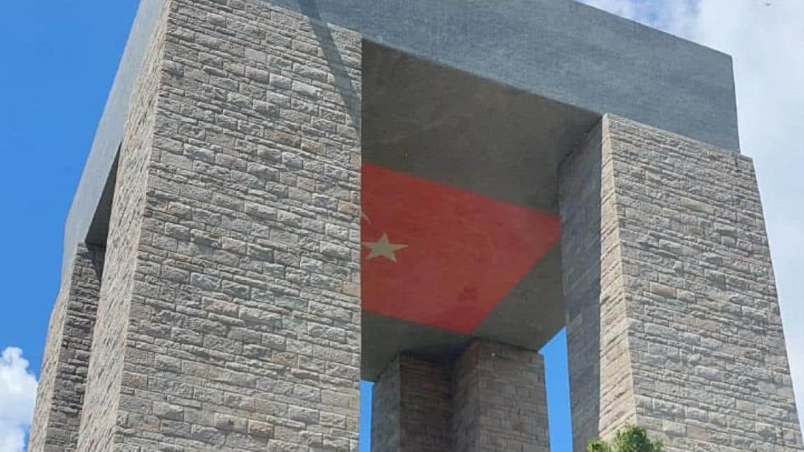 Okulumuz 8A 8B 8C Sınıflarının Çanakkale Gezisi